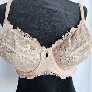 Body By Victoria, Victoria's Secret Lace Underwire Bra - Tan